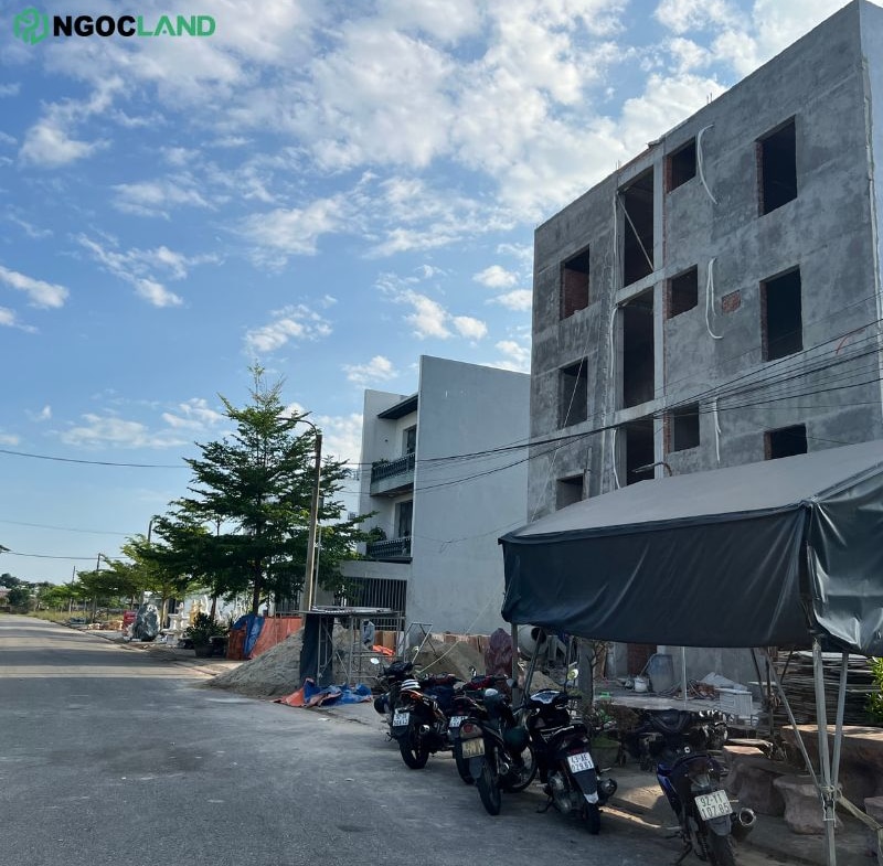 171m2 khu đô thị số 4 Điện Ngọc sát ĐH Fpt City Đà Nẵng cần bán gấp
