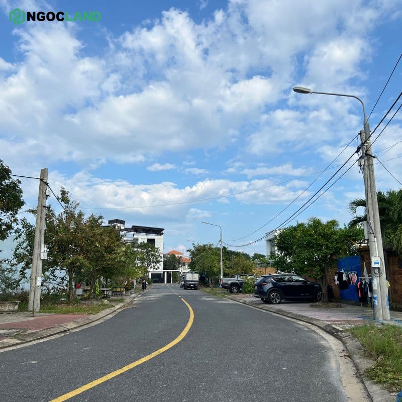Đất khu đô thị số 3 Điện Ngọc - B5-08 thực tế lô đất
