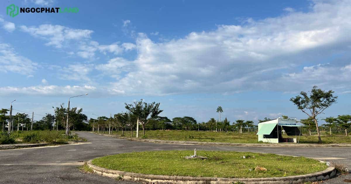 LO36-10 Khu đô thị số 4 Điện Ngọc